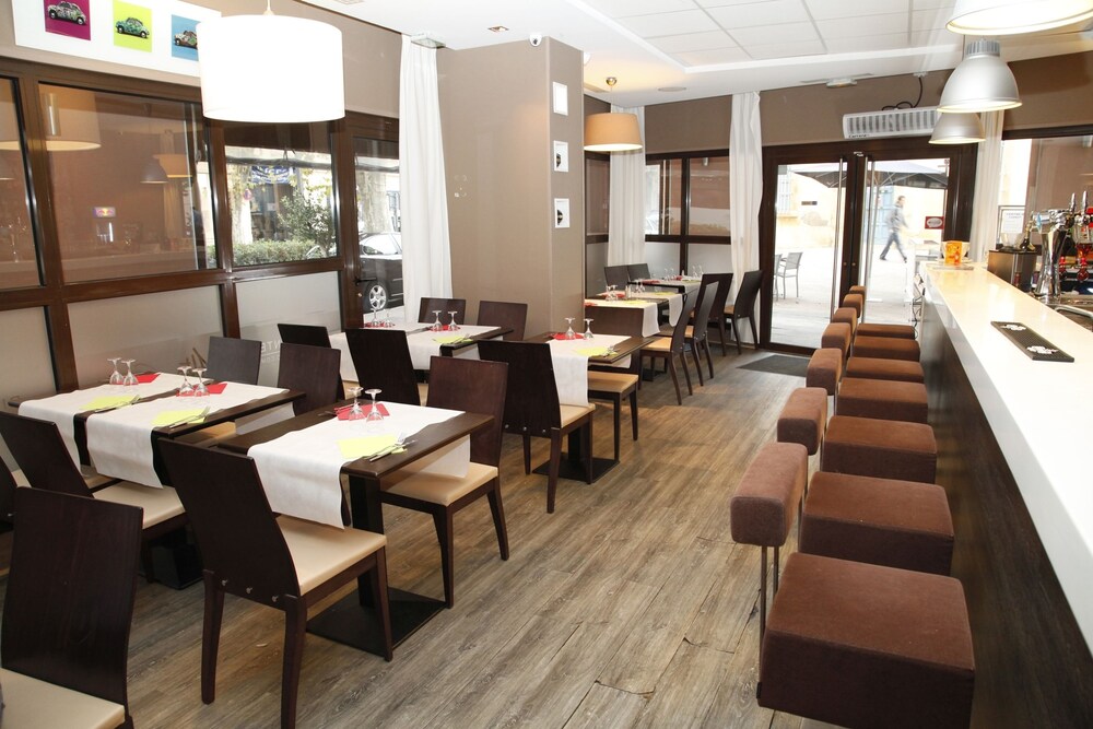 Salle de petit-déjeuner