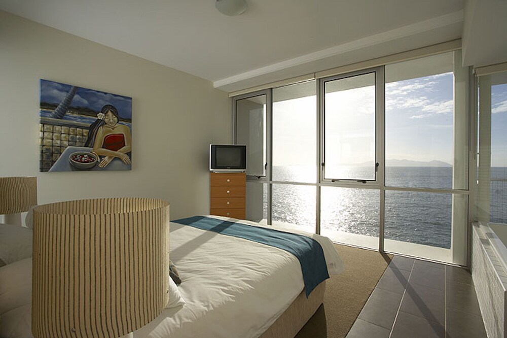 Standard Apartment, Ocean View - Guestroom