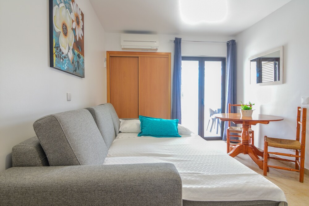 Studio - Guestroom
