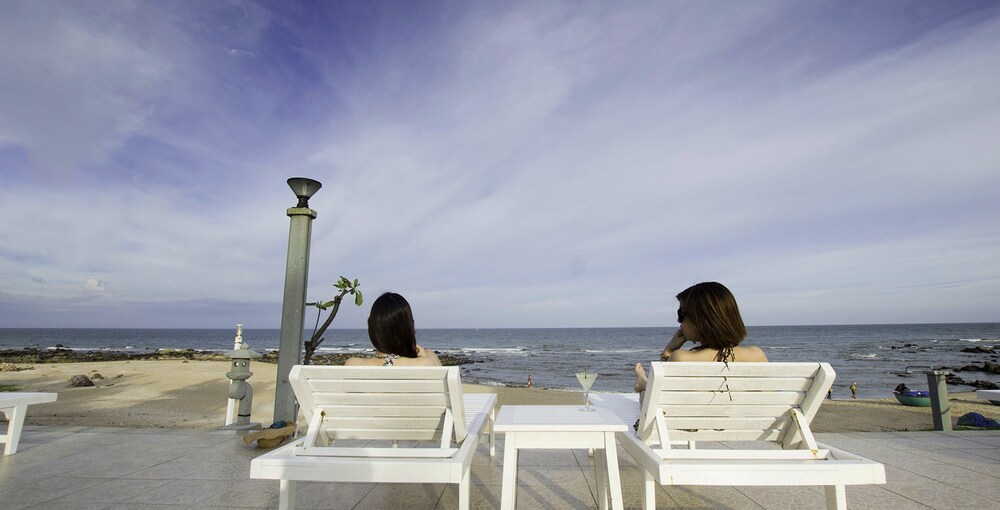 Sundeck