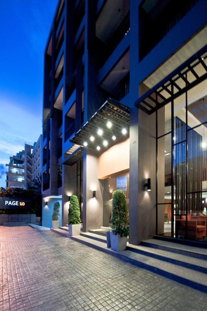 Hotel Front