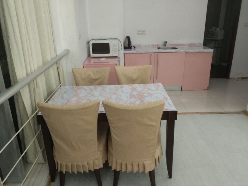 Servicio de comidas en la habitación