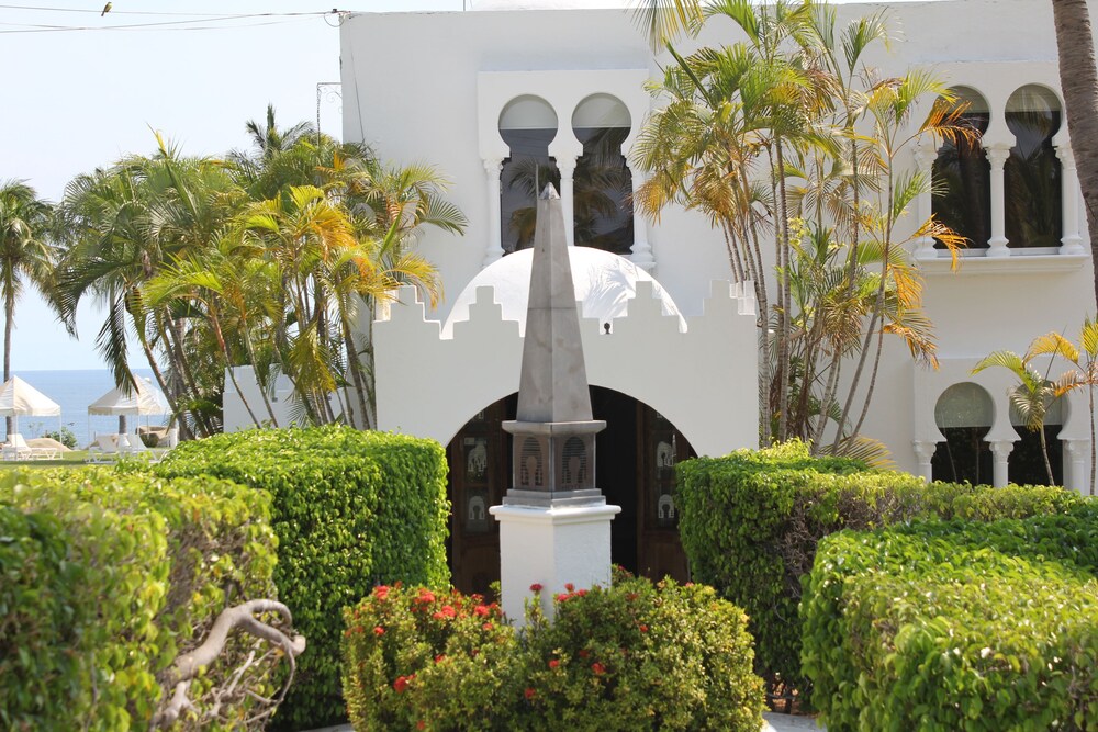 Hotel Front