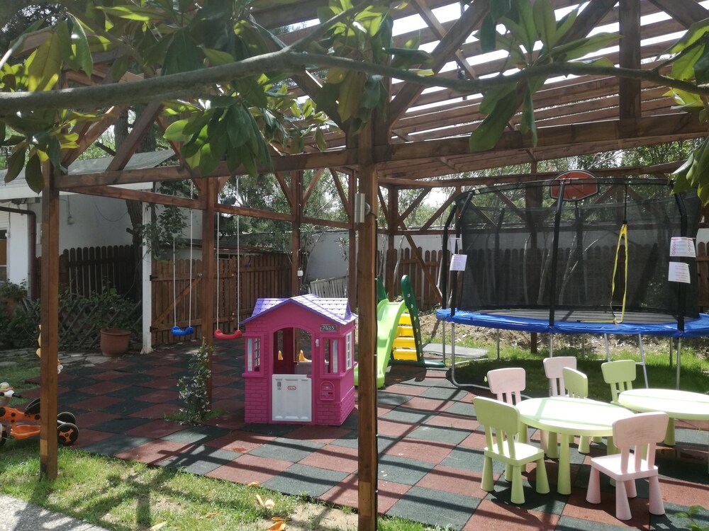 Childrens Area