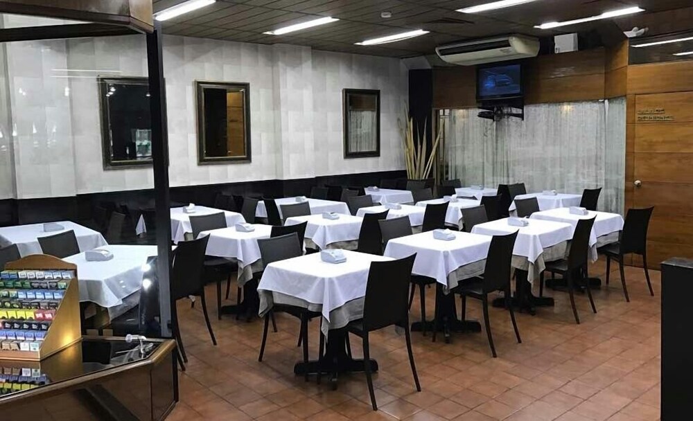 Coffee Shop
