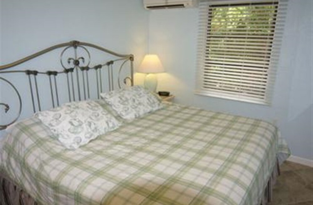 Room, Private Bathroom (Room 101) - Guestroom