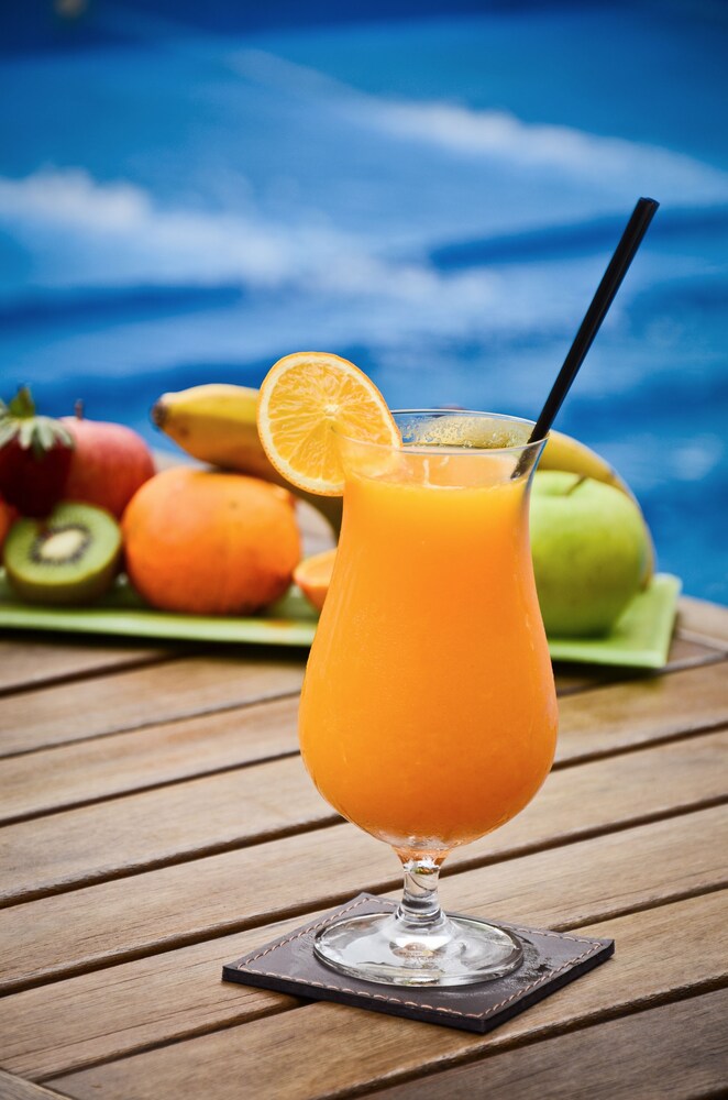 Sundeck