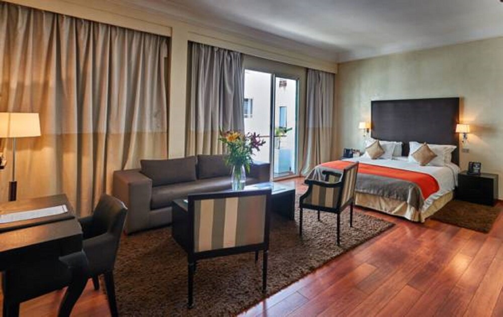 Guestroom