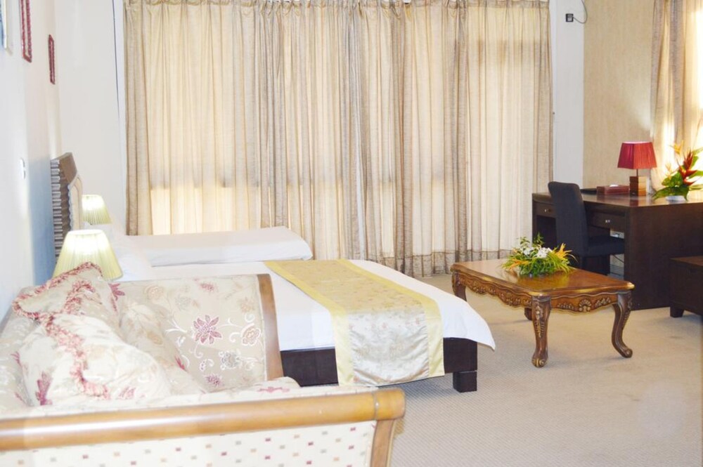 Guestroom
