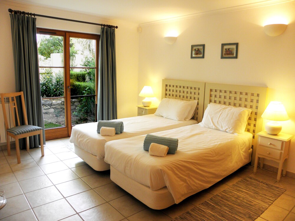 Three Bedroom Villa Standard up to 6 persons - Guestroom