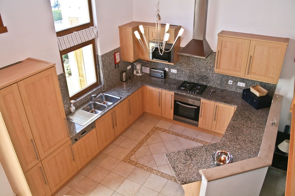Villa Four Bedroom up to 8 persons - Guestroom