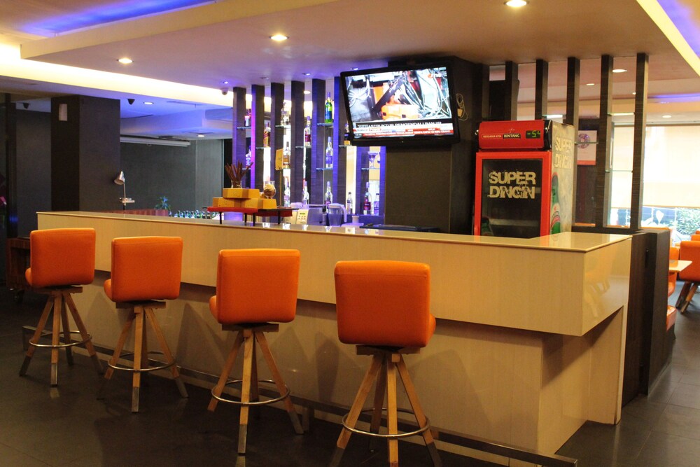 Hotel Lounge