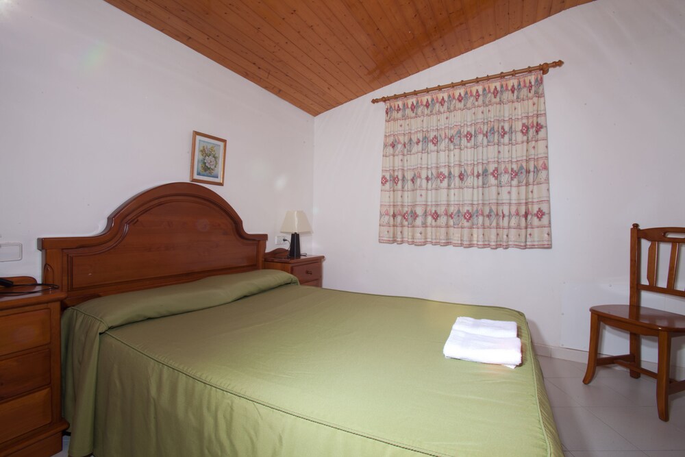 Apartment, 1 Bedroom (4 people) - Guestroom