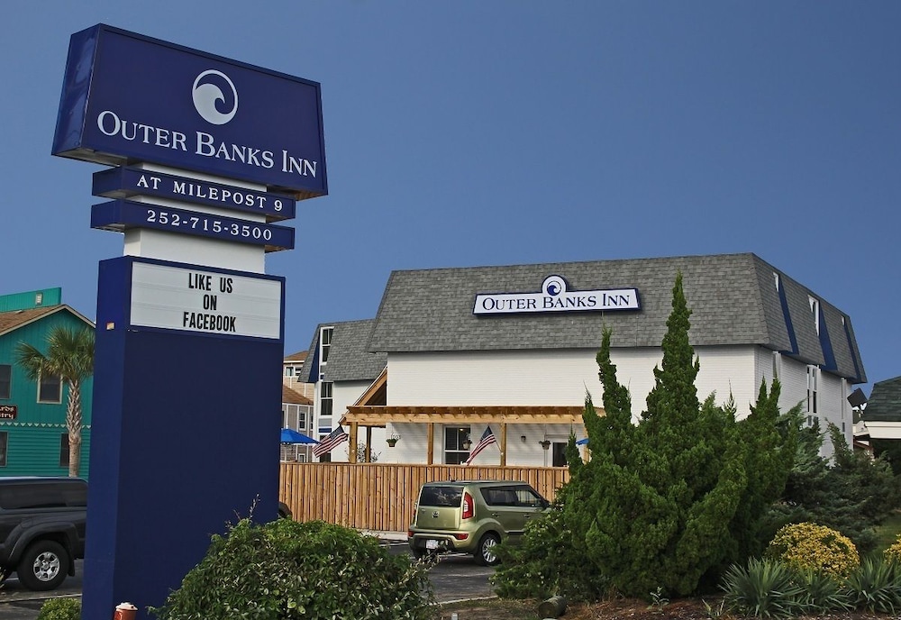 Exterior, Outer Banks Inn