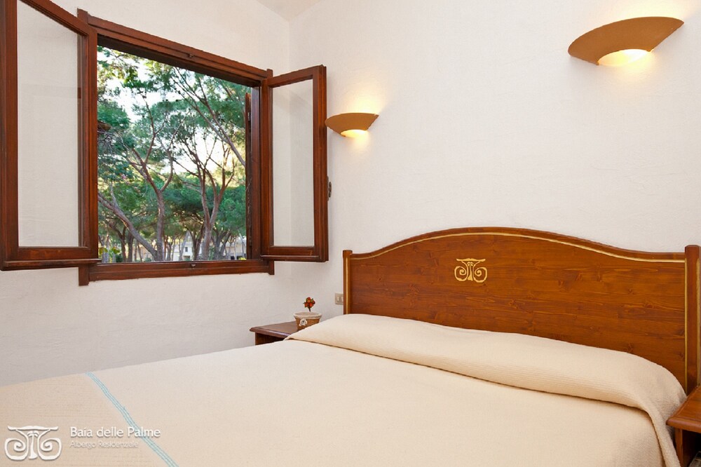 Apartment, 2 Bedrooms, Sea View - Guestroom