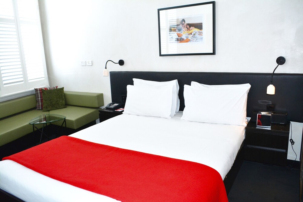 Guestroom