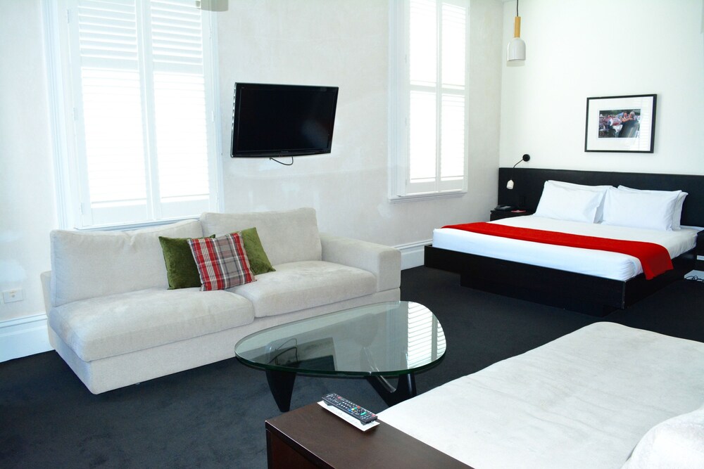 Guestroom