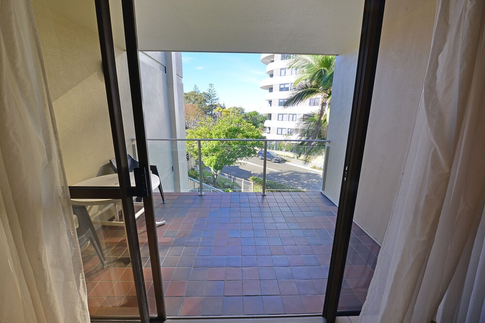 Basic Apartment, 2 Bedrooms - Balcony