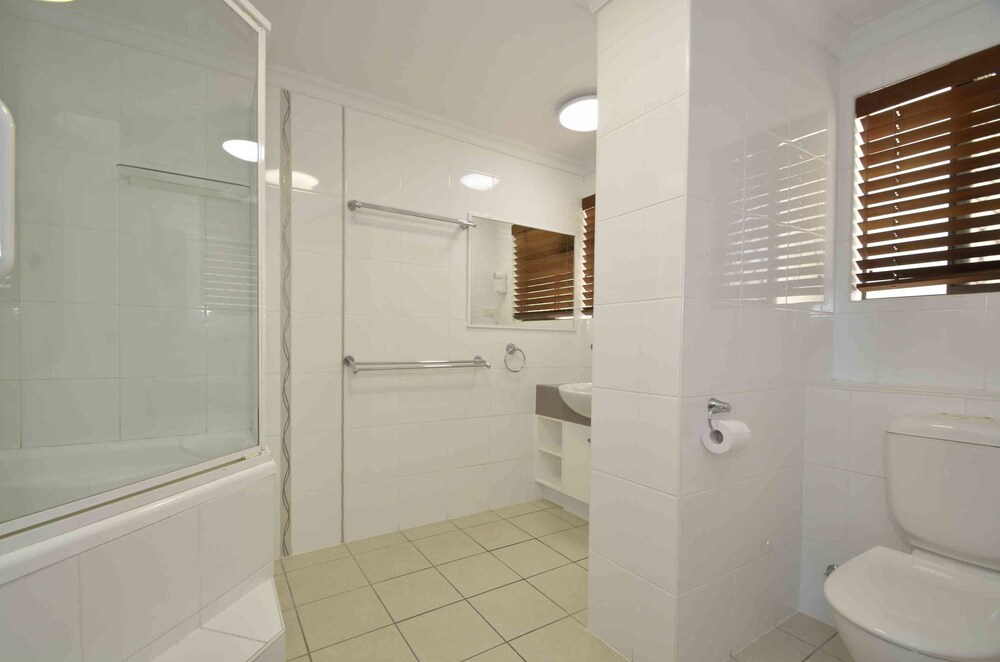 Superior Apartment, 2 Bedrooms, Spa Bath - Bathroom