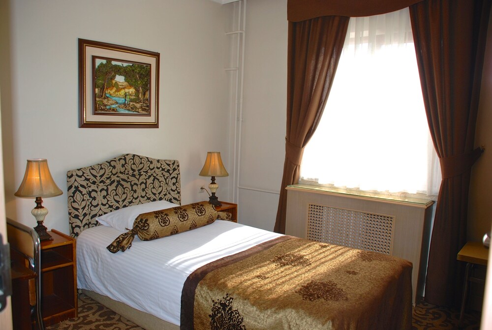 Guestroom View