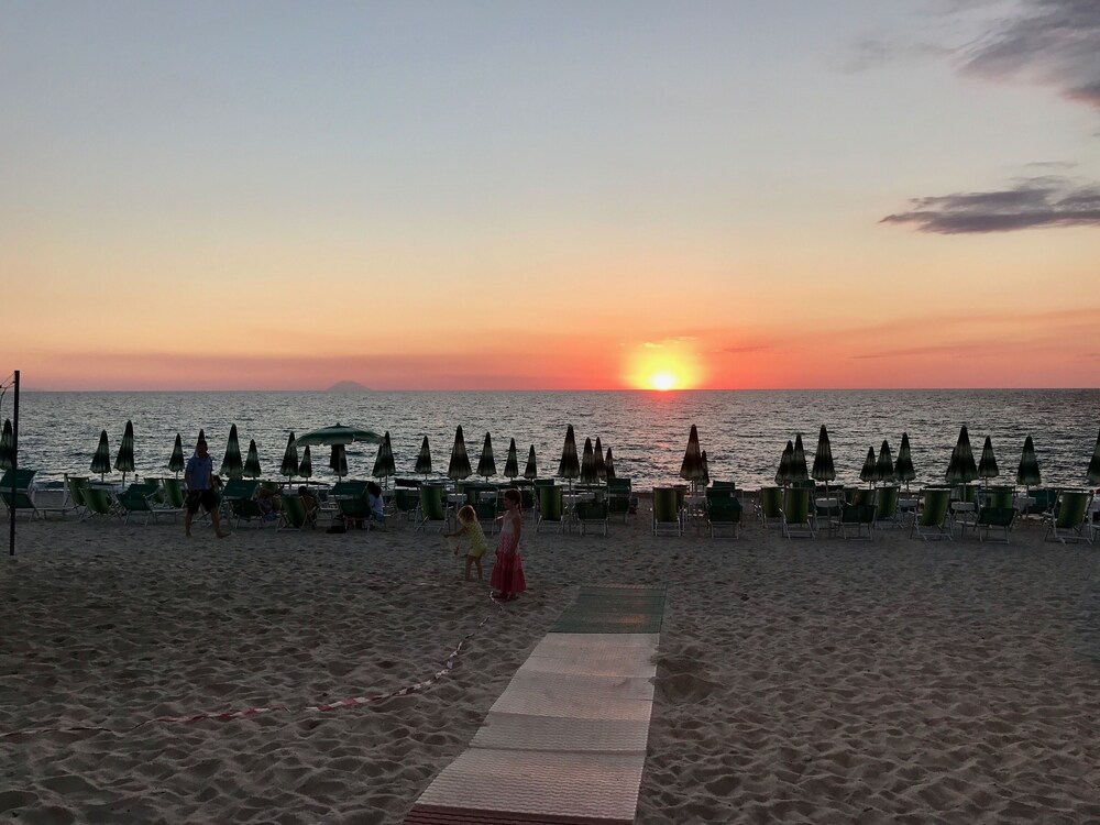 Beach/Ocean View