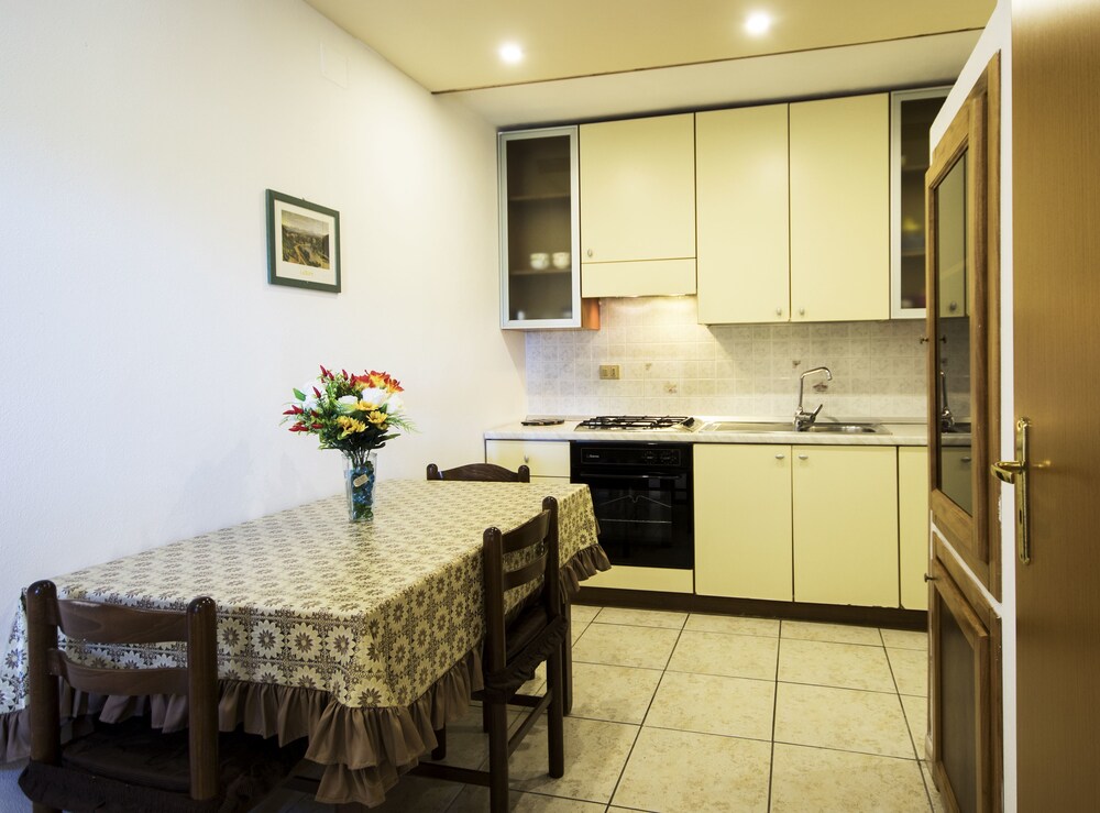 Standard Apartment, 1 Bedroom - In-Room Dining