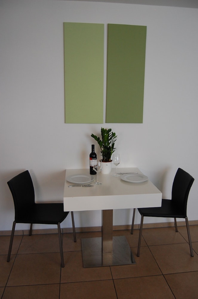 Zimmer (Suite Apartment)