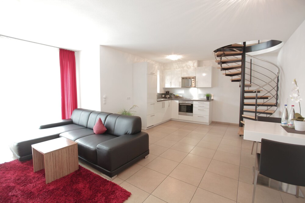 Küche im Zimmer (Suite Apartment)