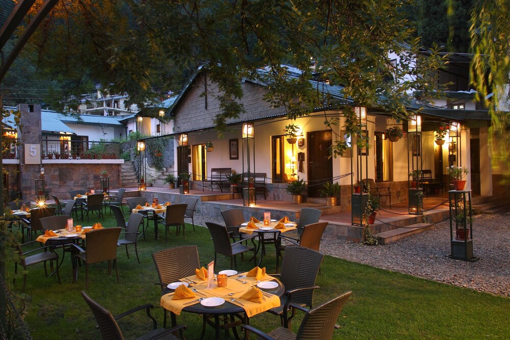 Hotel Front - Evening/Night