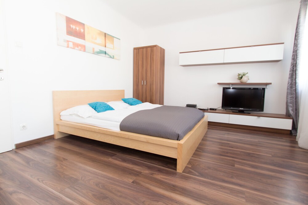Apartment, Kitchen - Guestroom