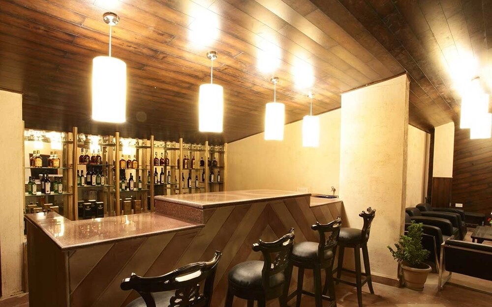 Hotel Lounge