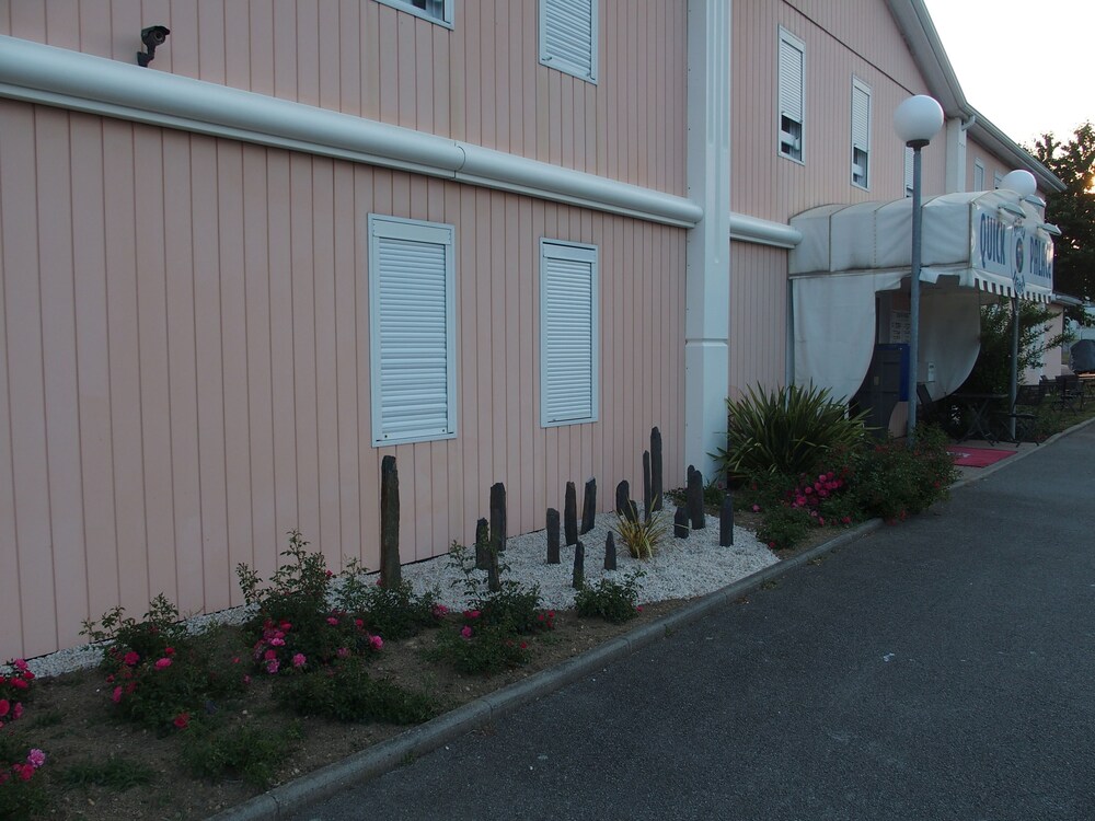 Façade de l'hôtel