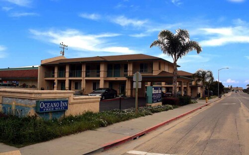 Oceano Inn