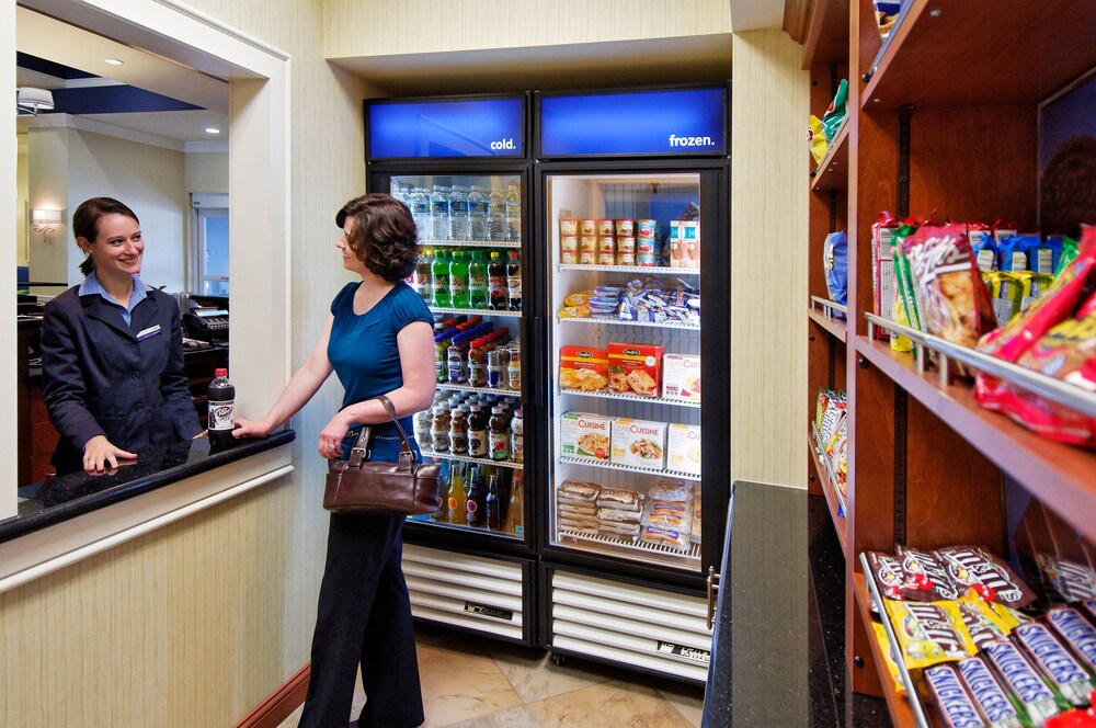 Snack Bar