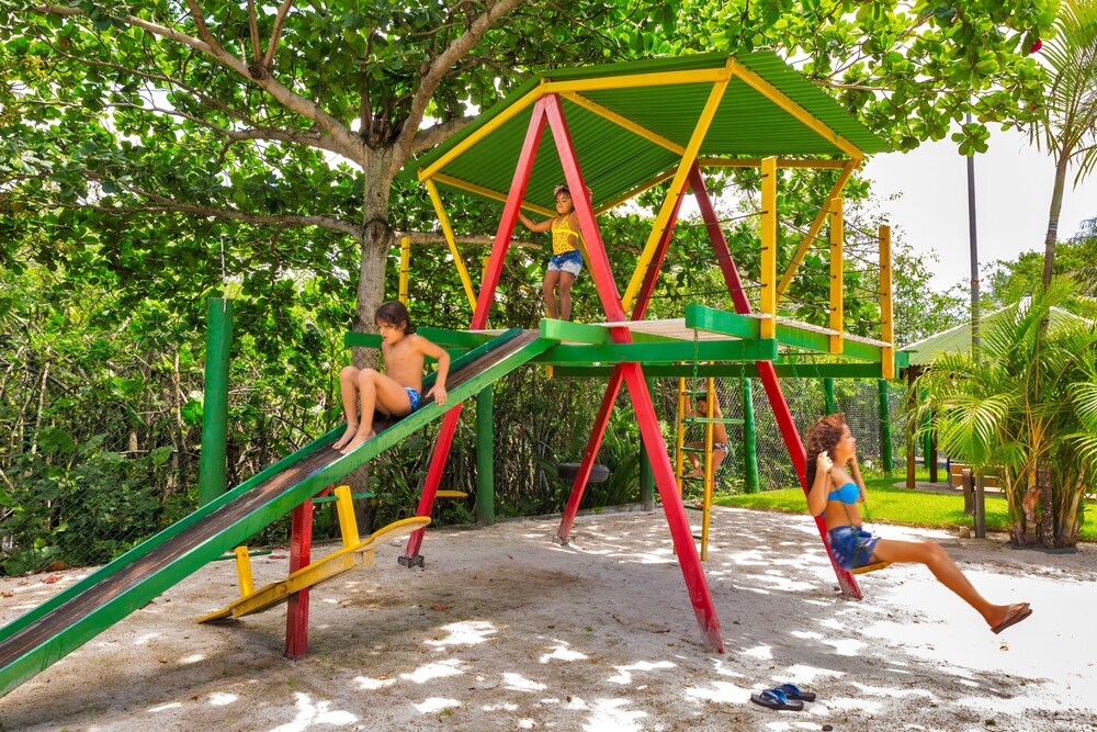 Childrens Play Area - Outdoor