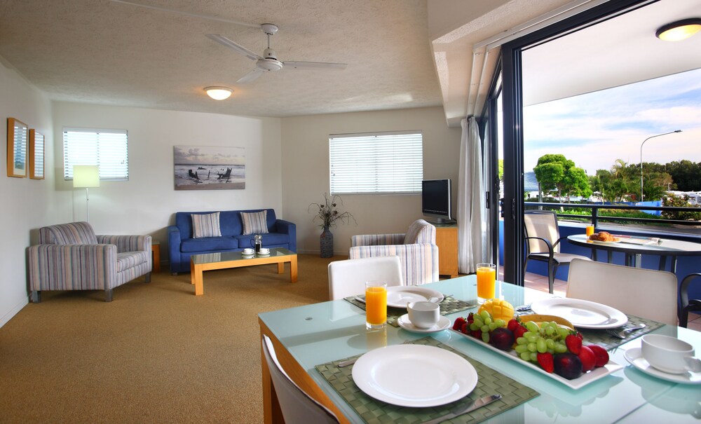 Apartment, 2 Bedrooms, Balcony - Guestroom