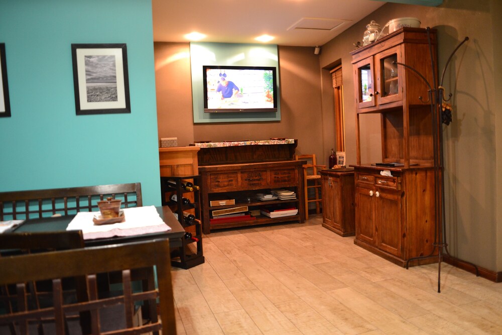 Hotel Bar