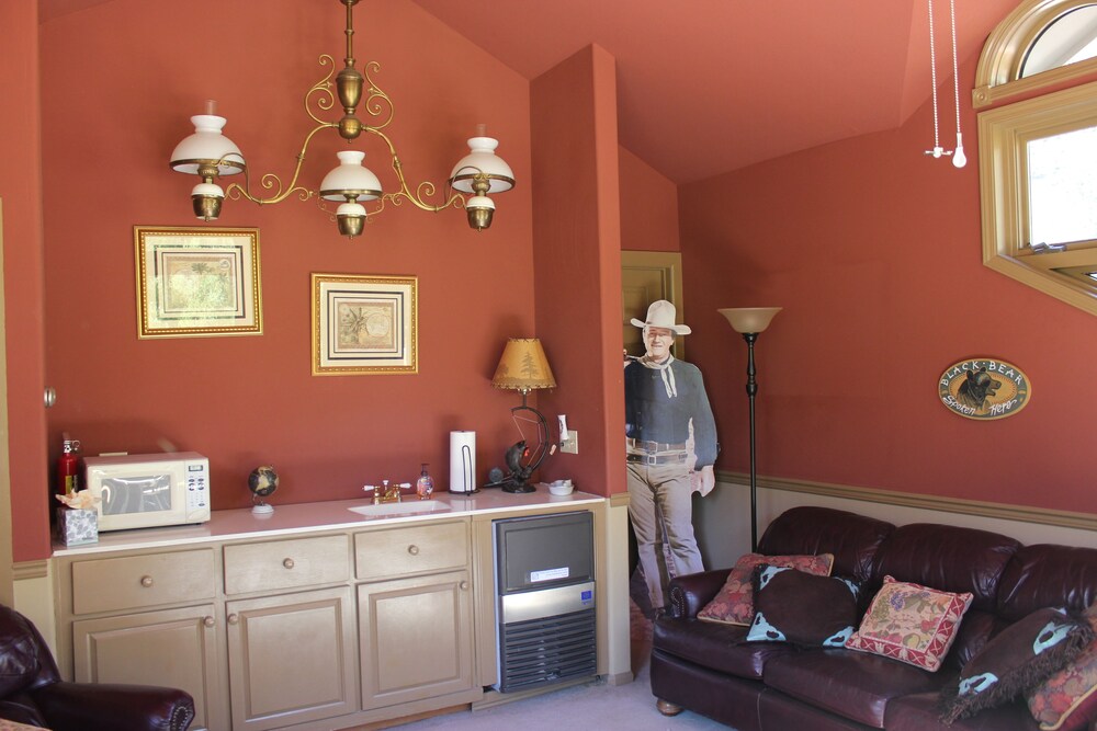 In-Room Kitchenette