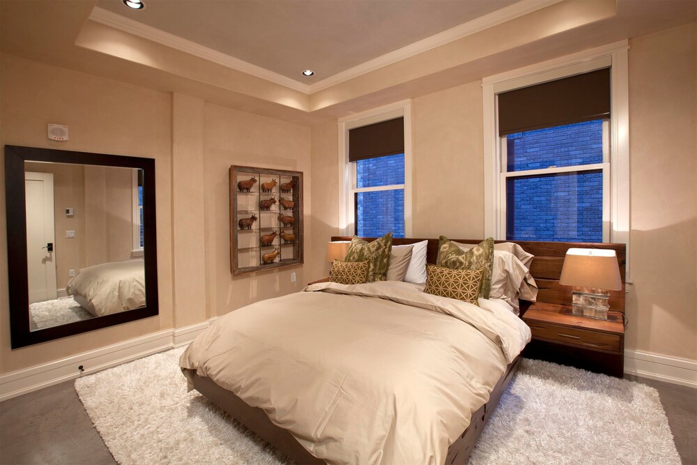 Room, 3 Bedrooms (Auberge Residence (W202)) - Guestroom