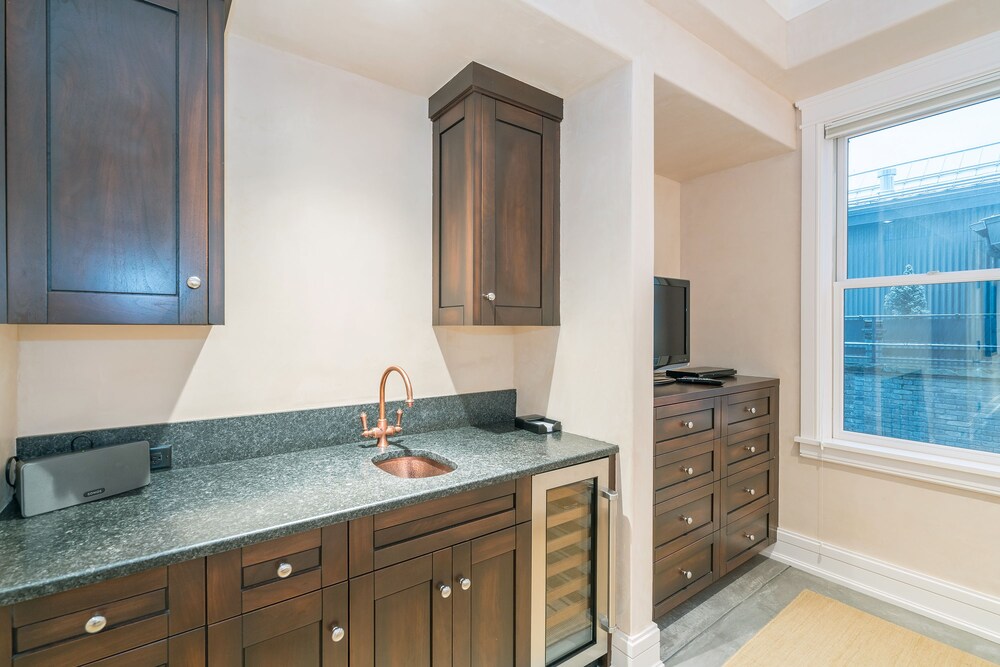 Studio (Auberge Residence (W304)) - Guestroom