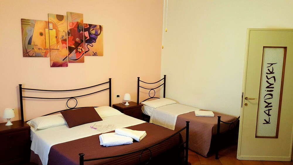 Guestroom