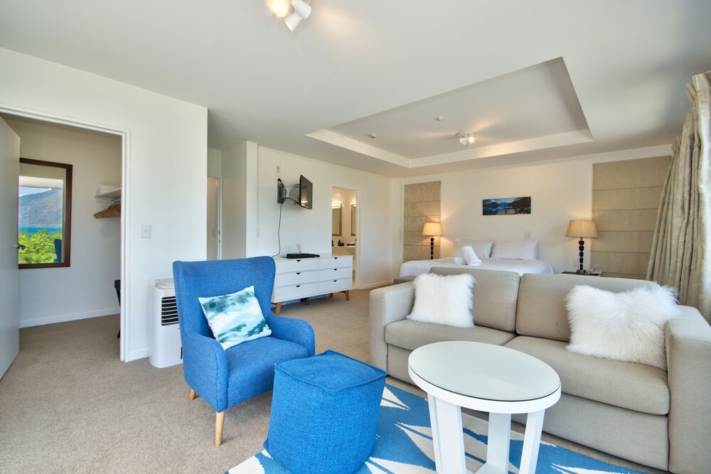Walter Peak Penthouse - In-Room Amenity