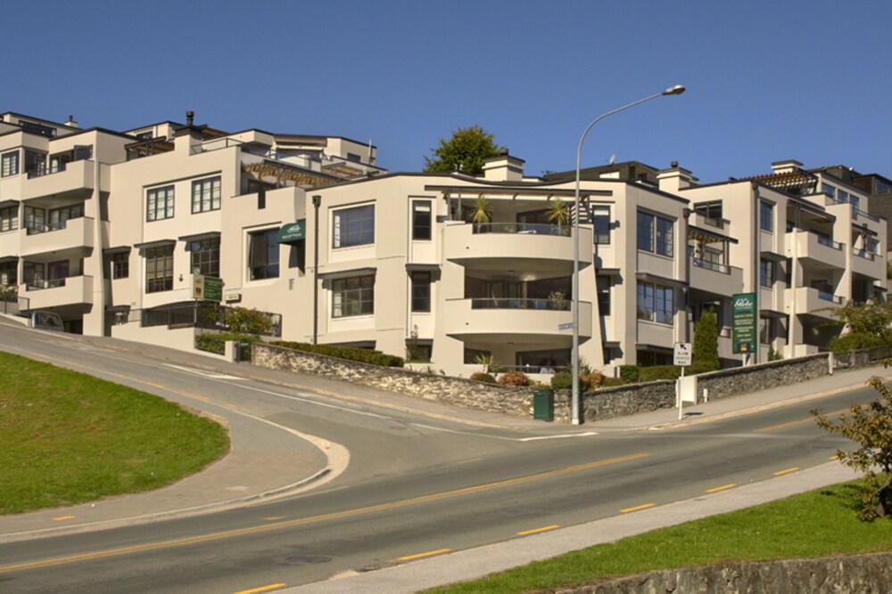 Hotel Front