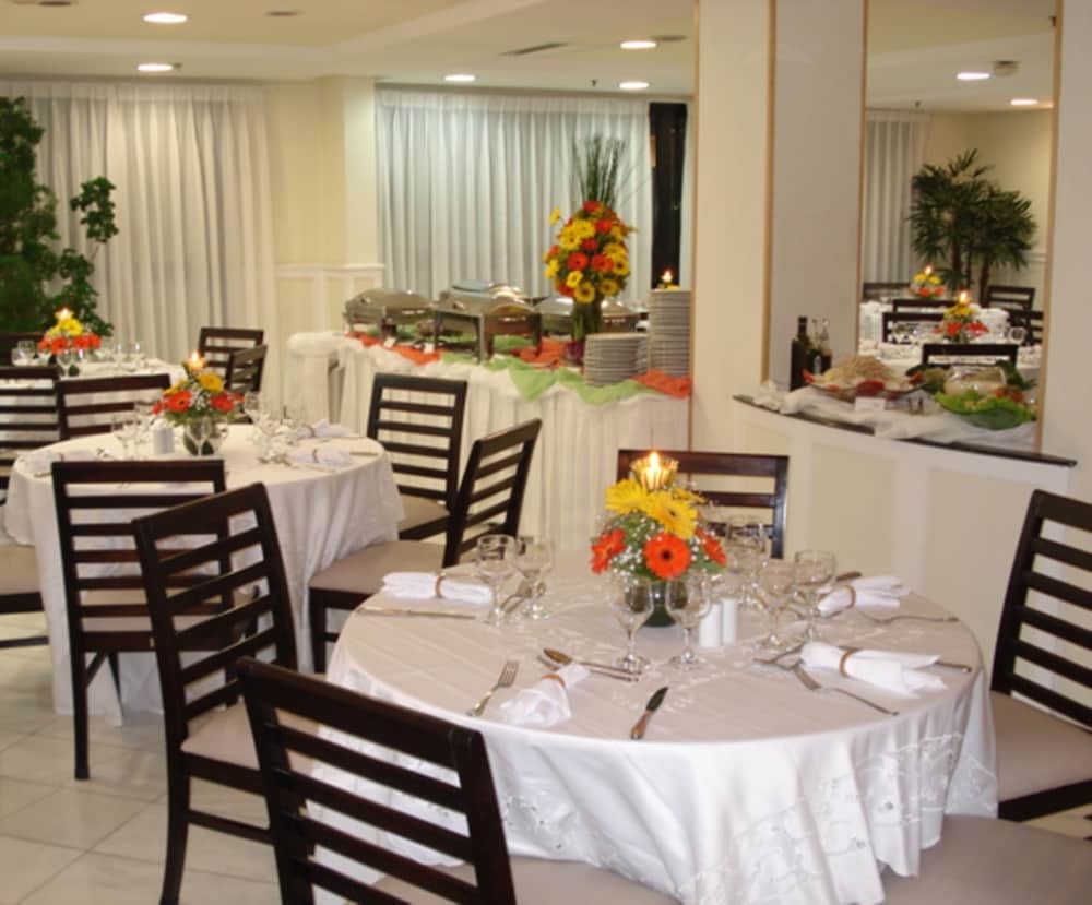 Family Dining