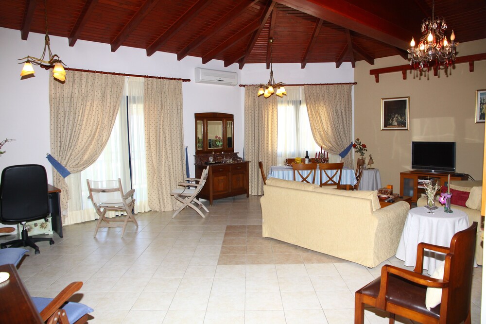 Suite, 2 Bedrooms, Beachfront - Balcony