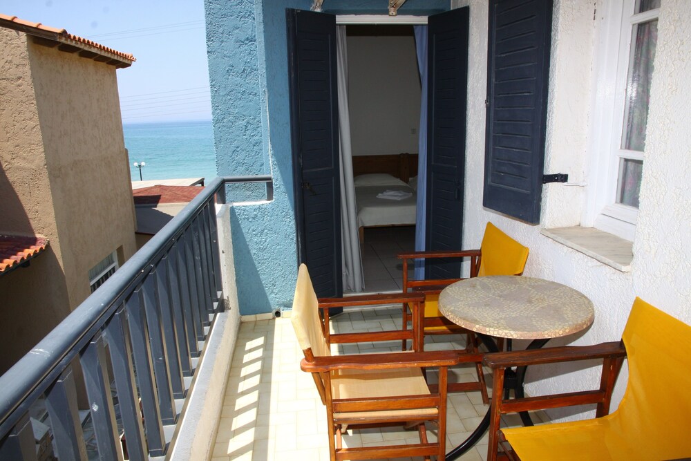Superior Apartment, 1 Bedroom, Partial Sea View - Balcony