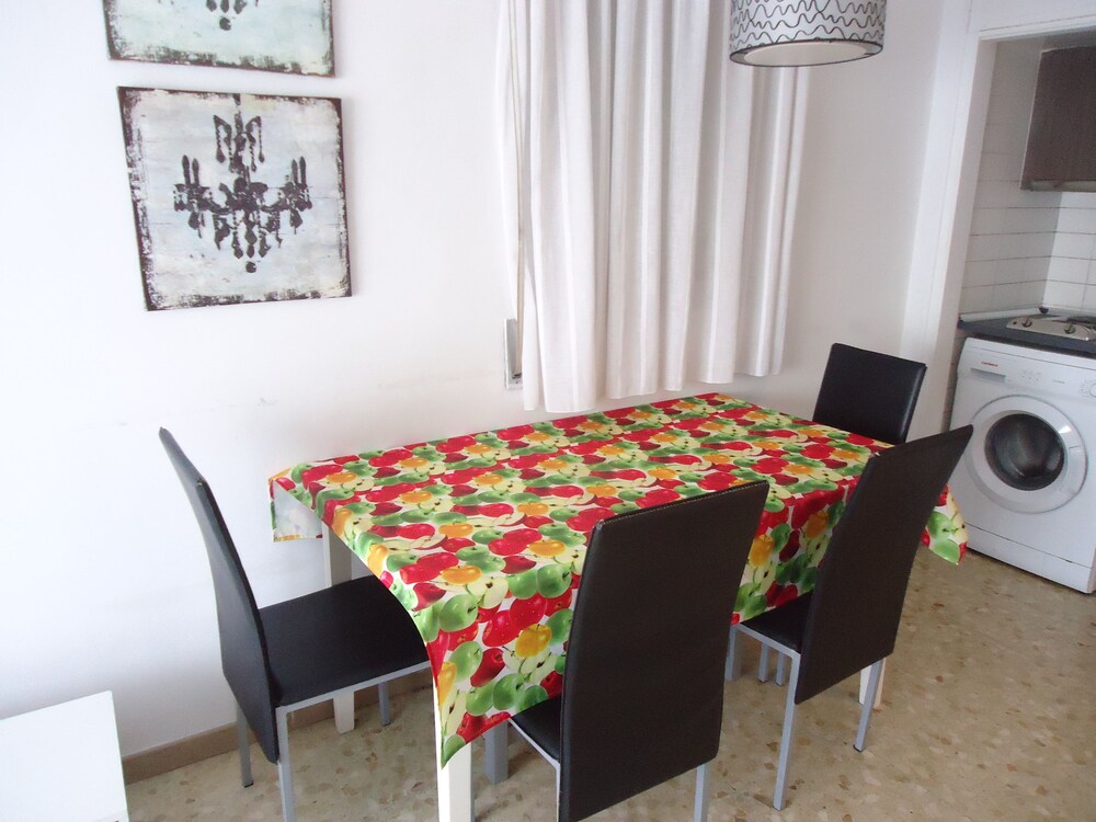 Superior Apartment, 1 Bedroom, Pool View (Aloe 2 11) - Living Room