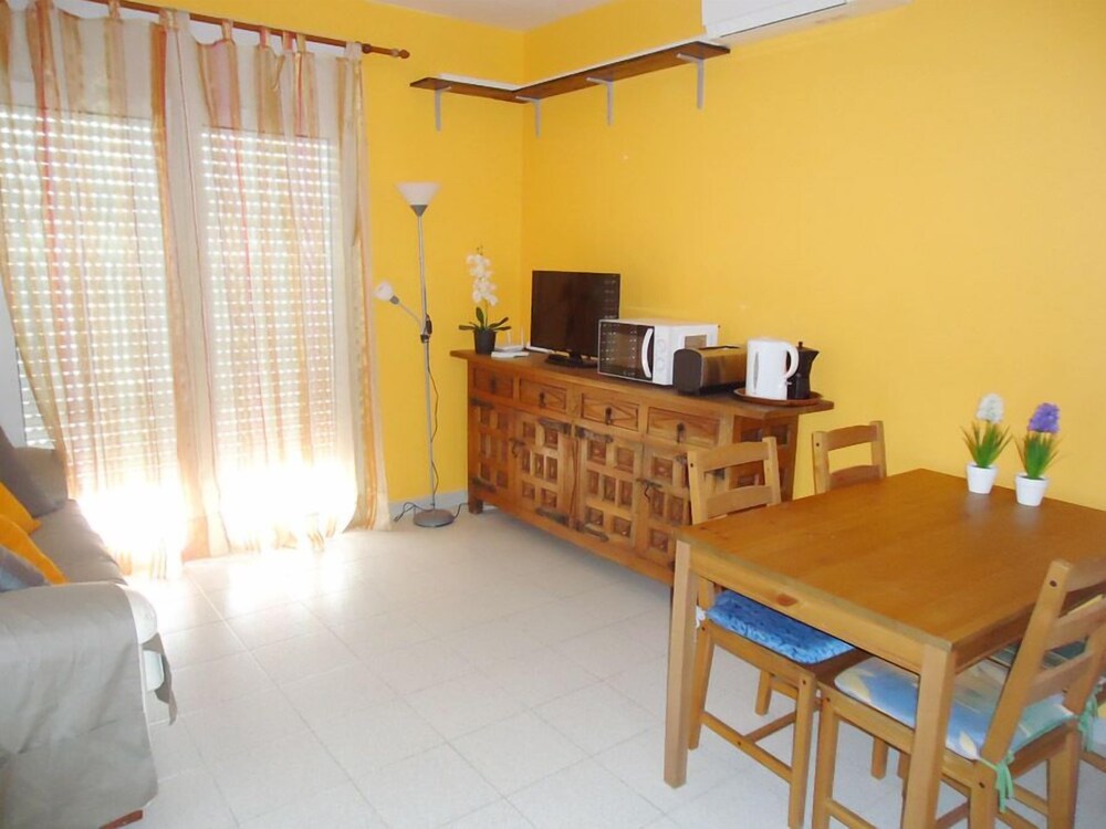 Apartment, 1 Bedroom, City View (Tamarindos 1K) - Living Room