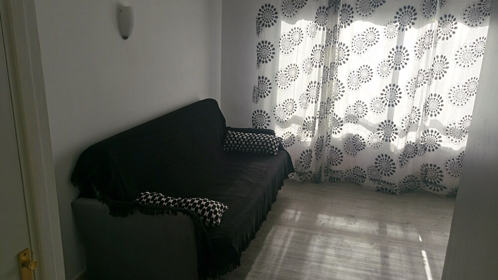 Superior Studio, City View (Aloe 3 15) - Guestroom