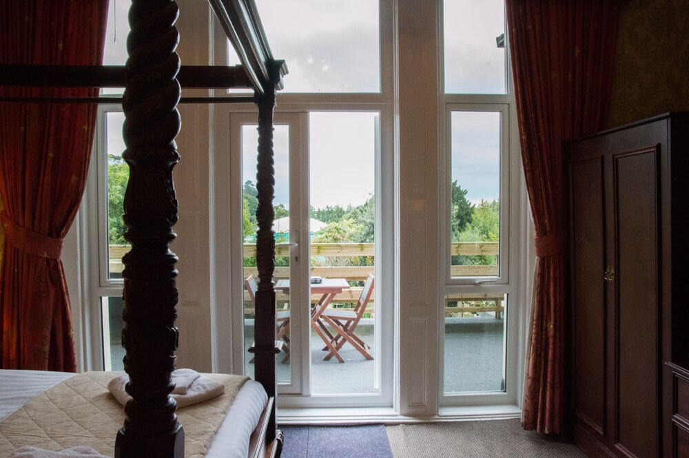 Guestroom View